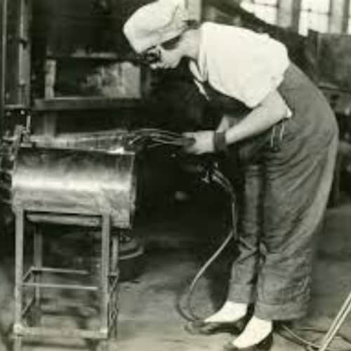 women welding